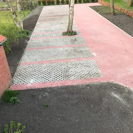 Kleine Möwe Aparthotel Neßmersiel